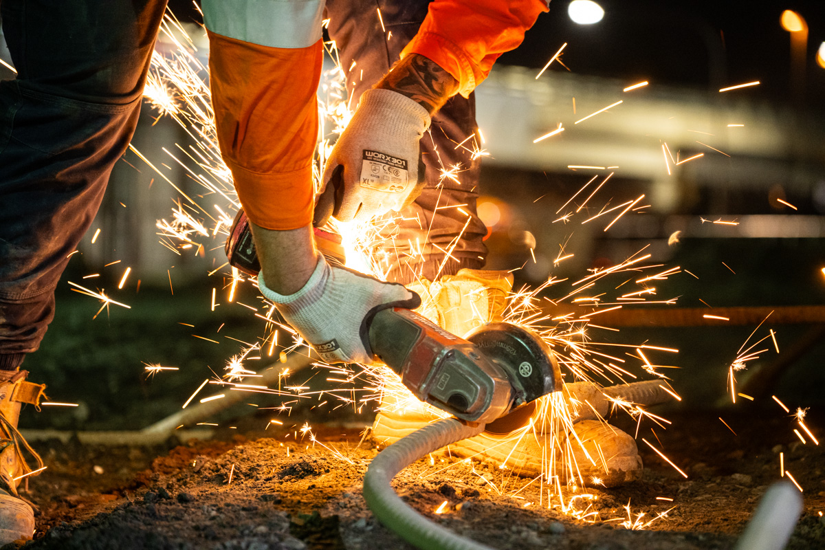 Image of electrical works, showing detail that is invisible to the naked eye